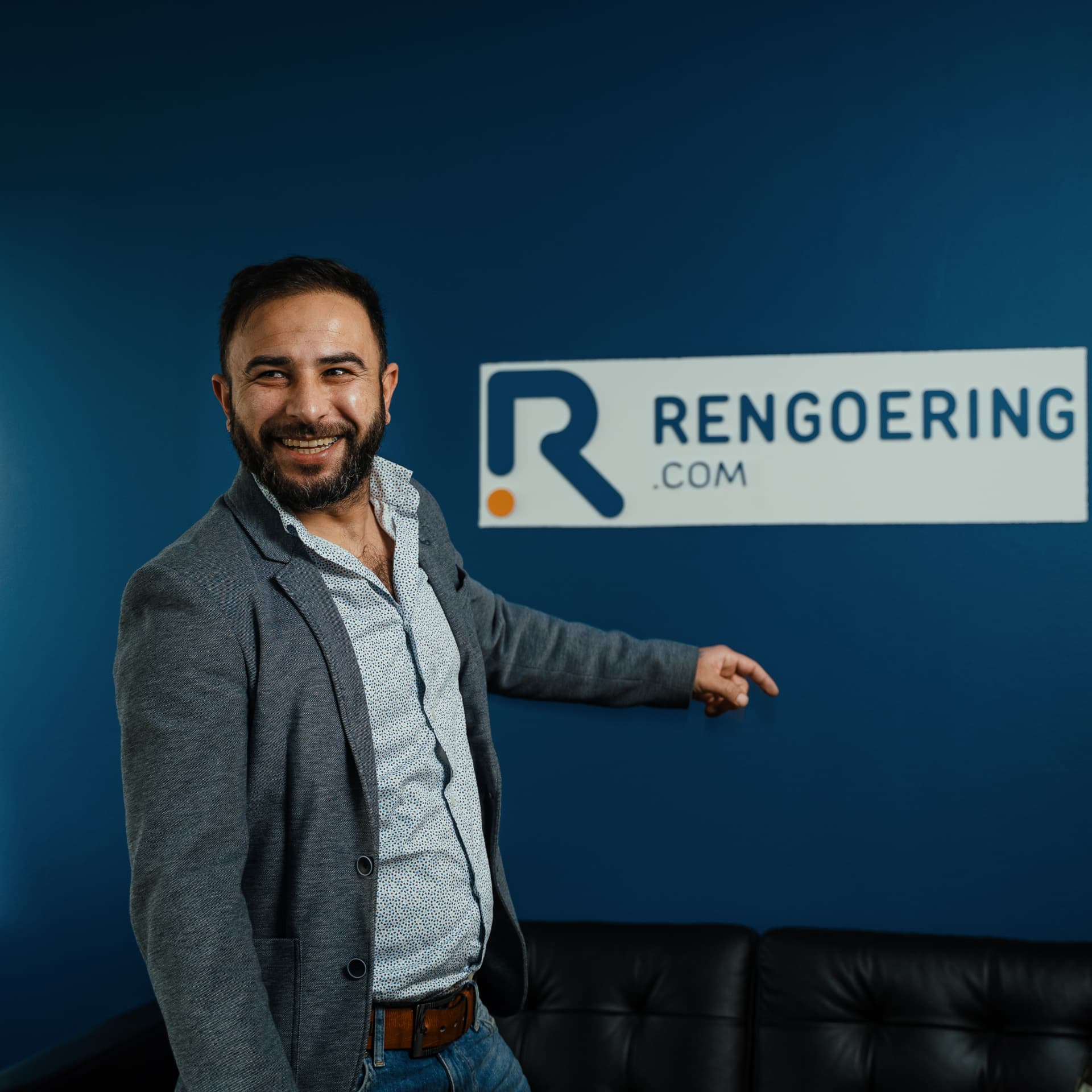 Qasem Ashraf at the Rengoering.com office in Denmark